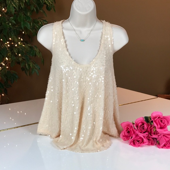 WISH CREAM COLORED SEQUIN TANK STYLE LOOSE TOP SM - Picture 2 of 8